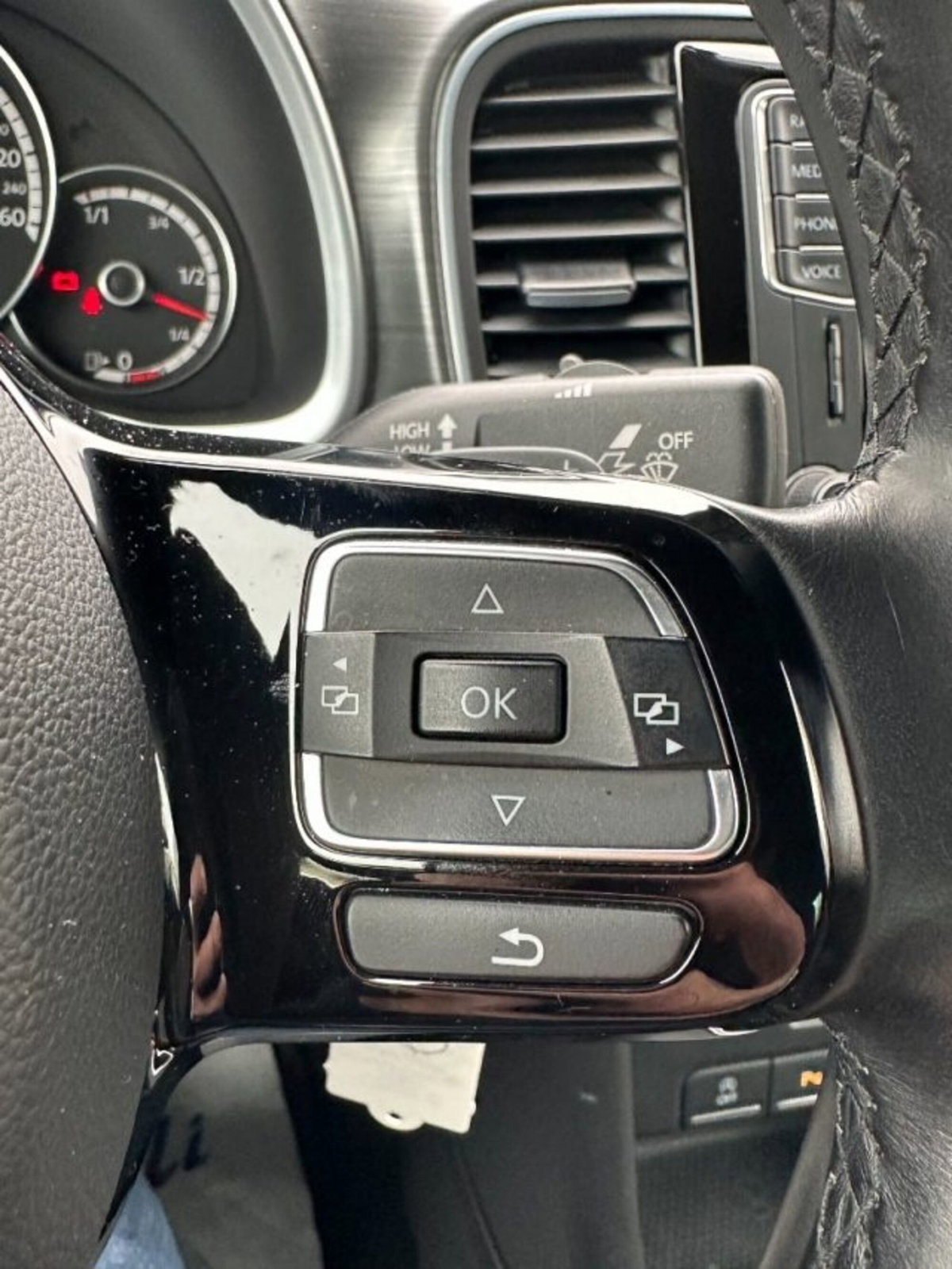 Volkswagen Maggiolino 1.2 TSI Design BlueMotion Technology (20)