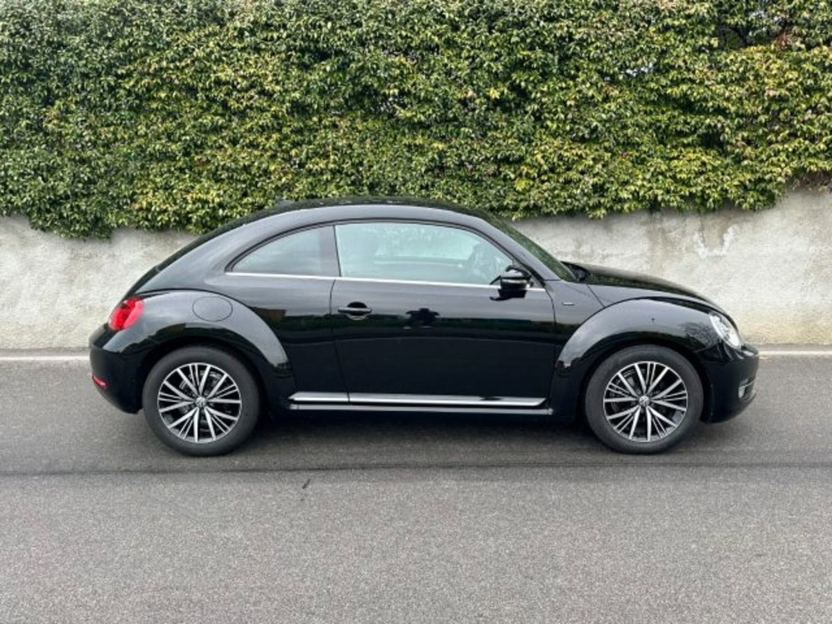 Volkswagen Maggiolino 1.2 TSI Design BlueMotion Technology (5)
