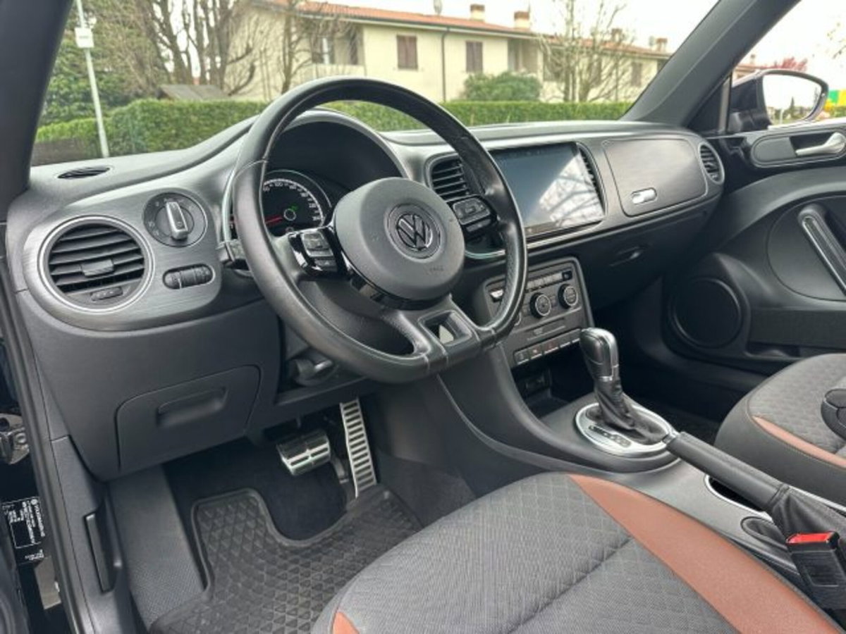 Volkswagen Maggiolino 1.2 TSI Design BlueMotion Technology (8)