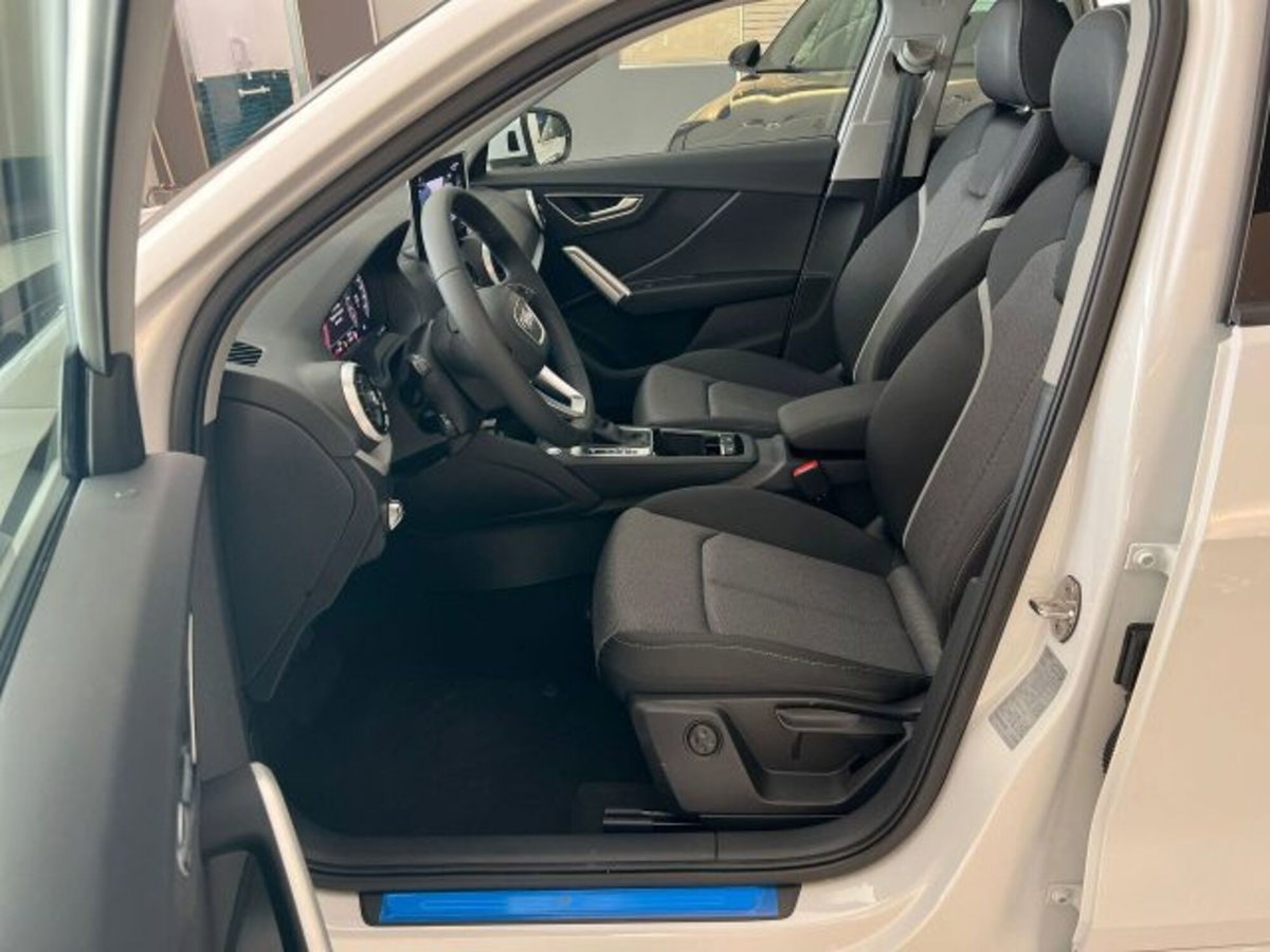 Audi Q2 Q2 35 TFSI S tronic S line Edition (10)