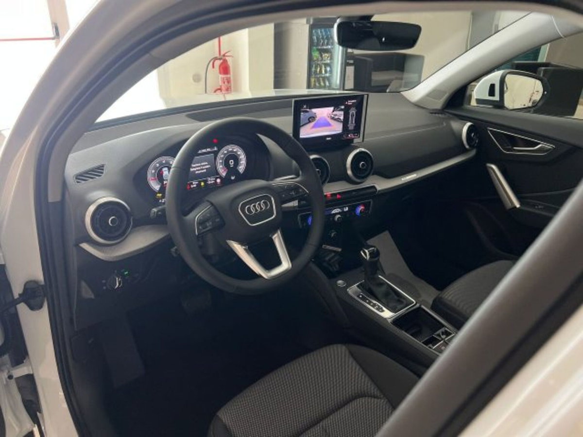 Audi Q2 Q2 35 TFSI S tronic S line Edition (11)