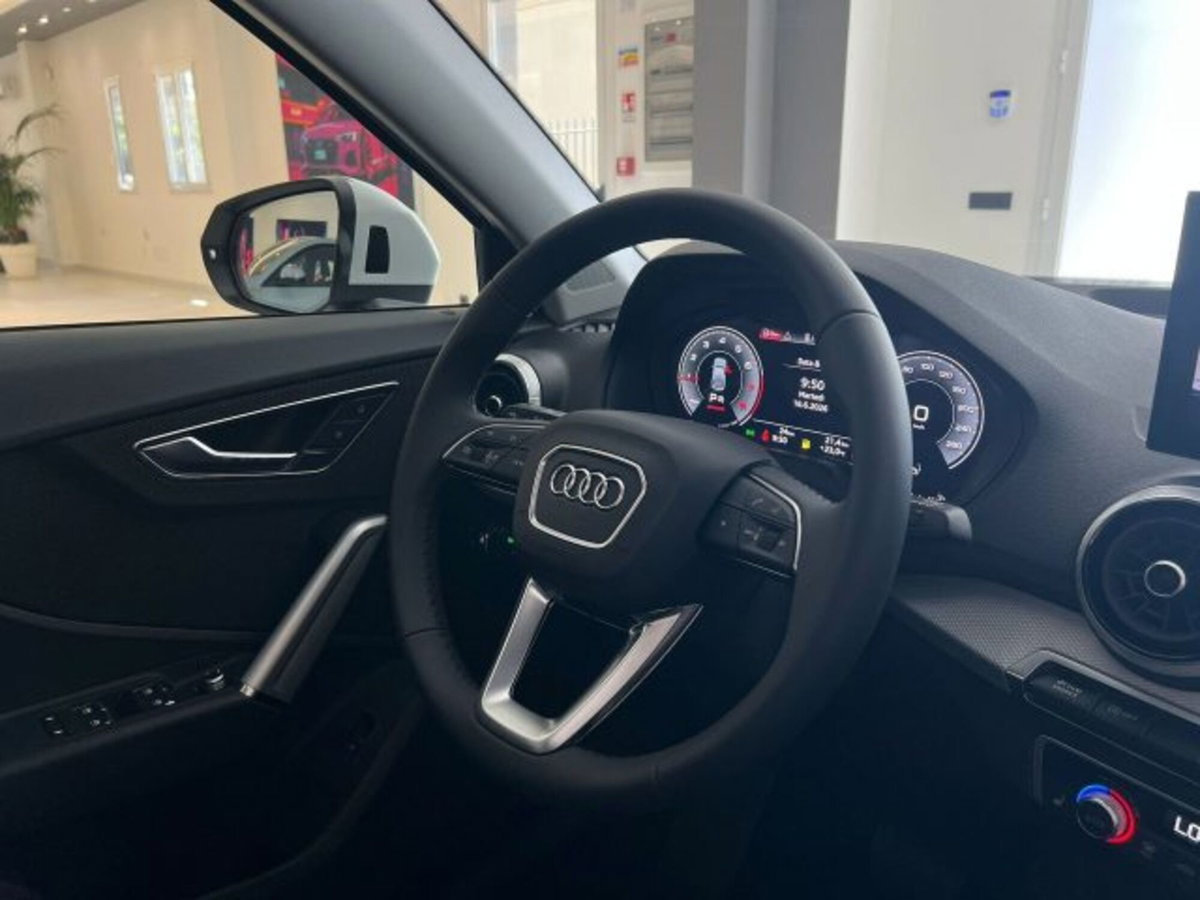 Audi Q2 Q2 35 TFSI S tronic S line Edition (14)