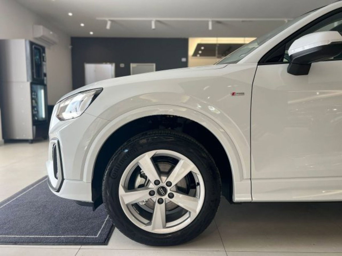 Audi Q2 Q2 35 TFSI S tronic S line Edition (8)
