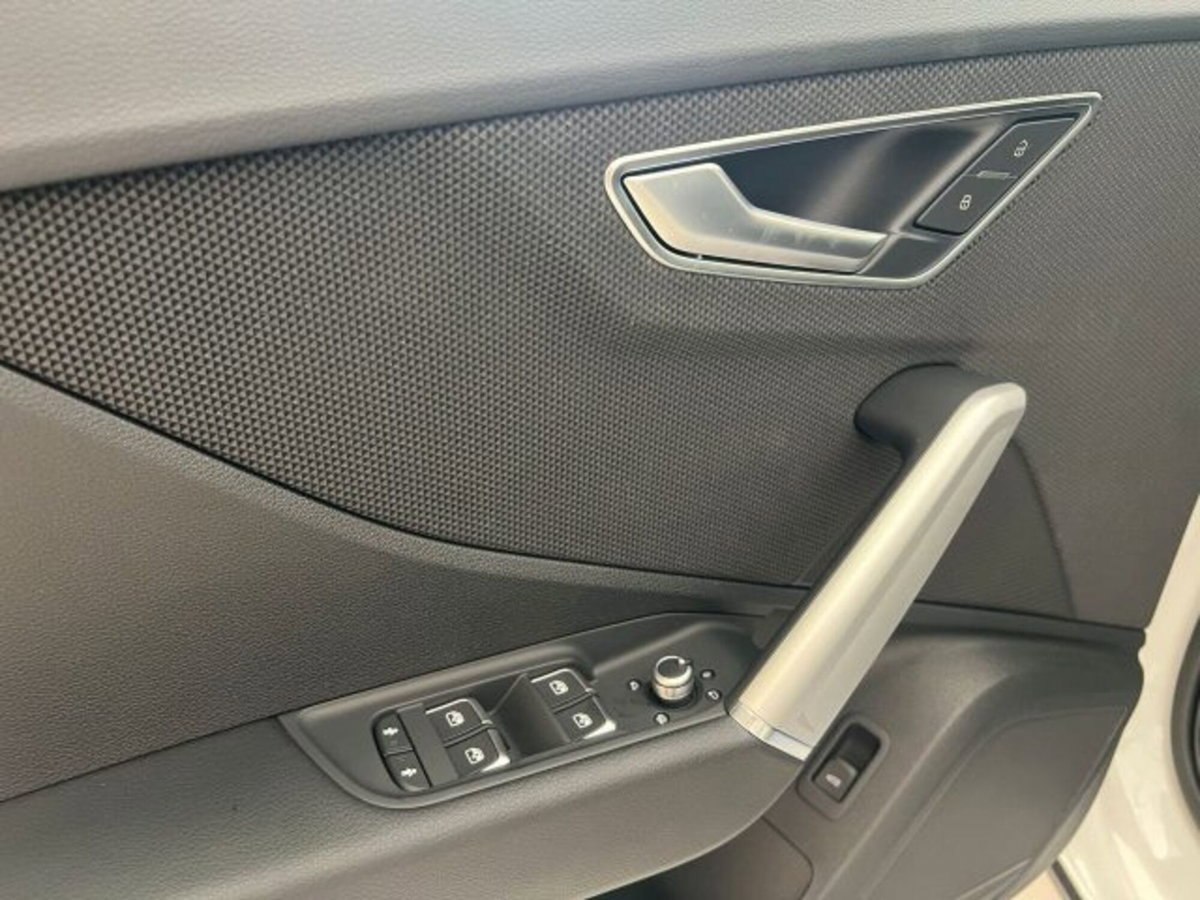 Audi Q2 Q2 35 TFSI S tronic S line Edition (9)