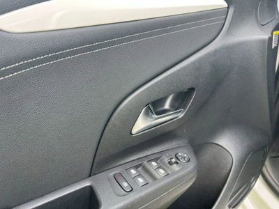 Opel Corsa 1.2 hybrid GS 100cv dct6 (7)