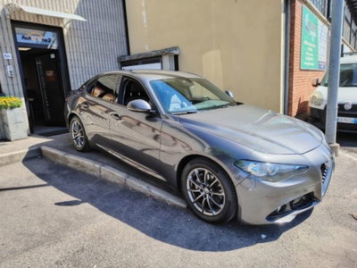 Alfa Romeo Giulia 2.2 Turbodiesel 180 CV AT8 Super usata