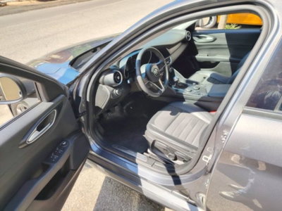Alfa Romeo Giulia 2.2 Turbodiesel 180 CV AT8 Super (12)