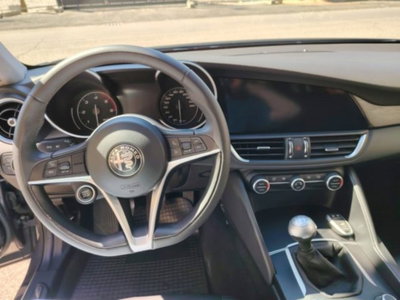 Alfa Romeo Giulia 2.2 Turbodiesel 180 CV AT8 Super (16)
