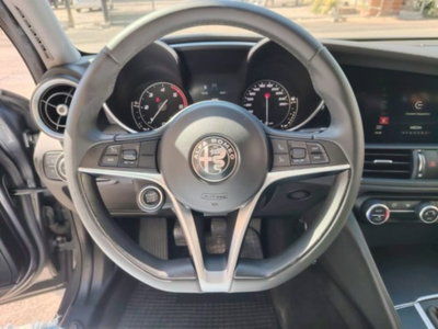 Alfa Romeo Giulia 2.2 Turbodiesel 180 CV AT8 Super (17)