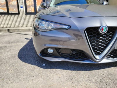 Alfa Romeo Giulia 2.2 Turbodiesel 180 CV AT8 Super (3)