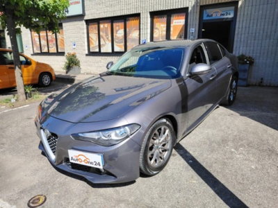 Alfa Romeo Giulia 2.2 Turbodiesel 180 CV AT8 Super (4)
