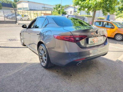 Alfa Romeo Giulia 2.2 Turbodiesel 180 CV AT8 Super (6)