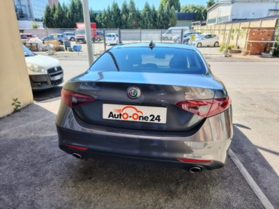 Alfa Romeo Giulia 2.2 Turbodiesel 180 CV AT8 Super (7)