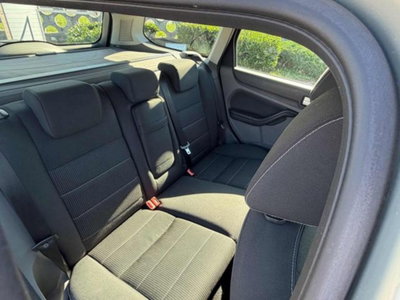 Ford Focus Station Wagon 1.6 TDCi (90CV) S.W. (14)