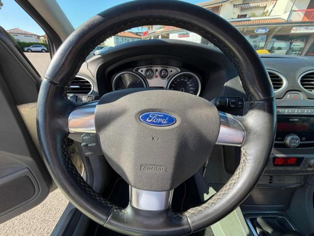 Ford Focus Station Wagon 1.6 TDCi (90CV) S.W. (16)