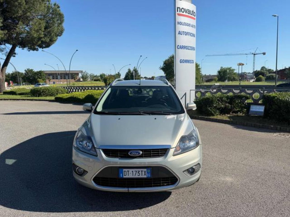 Ford Focus Station Wagon 1.6 TDCi (90CV) S.W. (2)