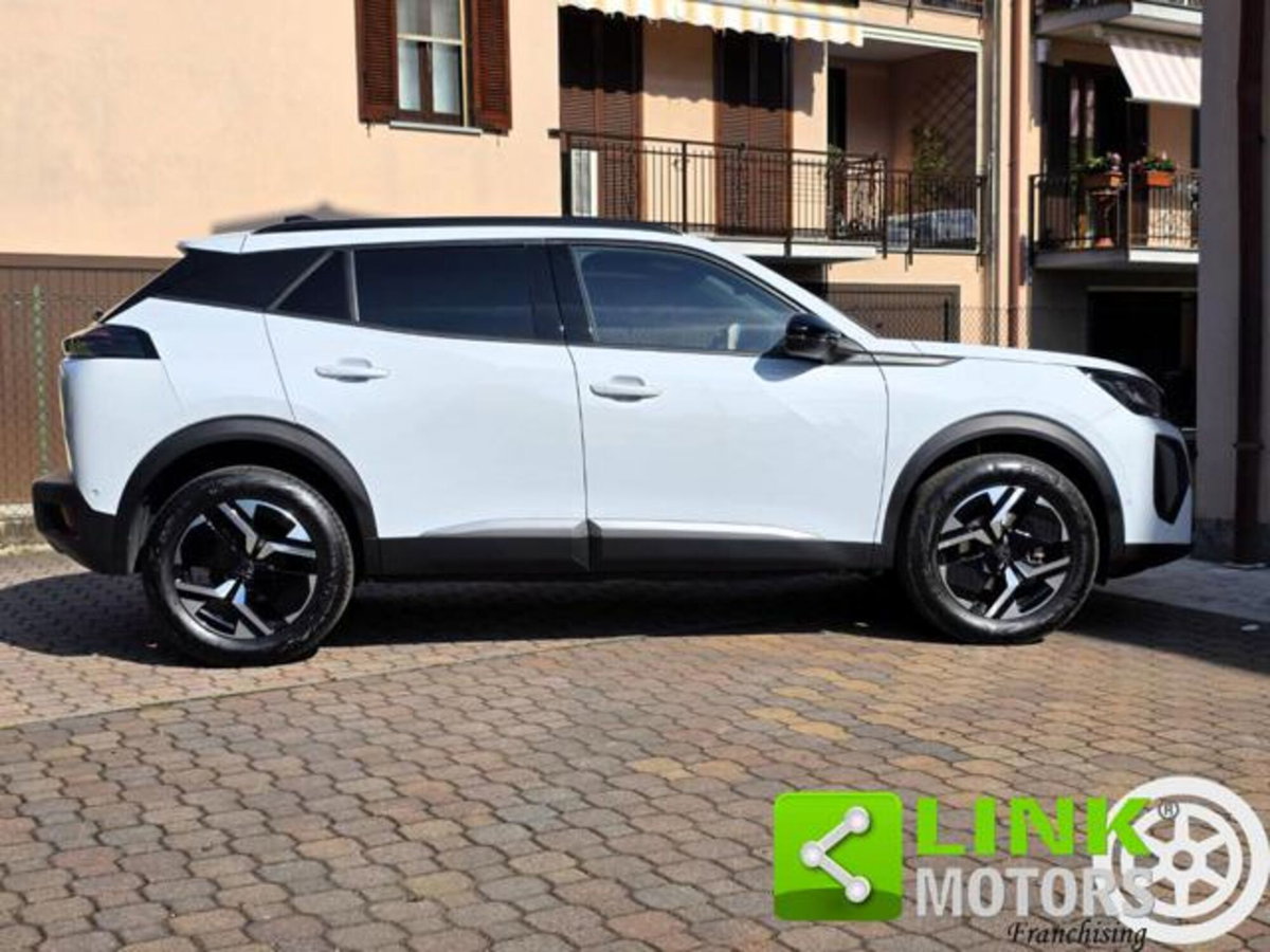 Peugeot 2008 1.2 puretech Allure s&s 100cv (17)