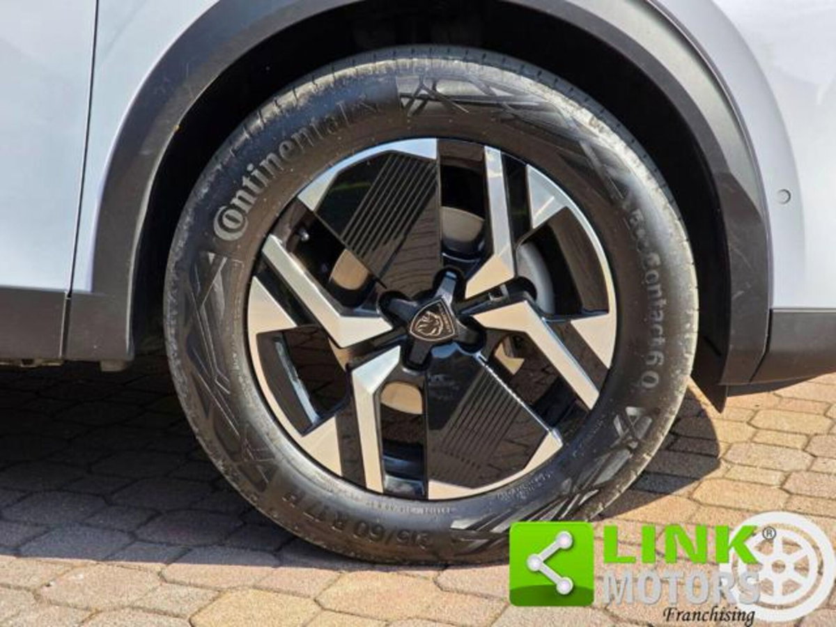 Peugeot 2008 1.2 puretech Allure s&s 100cv (19)