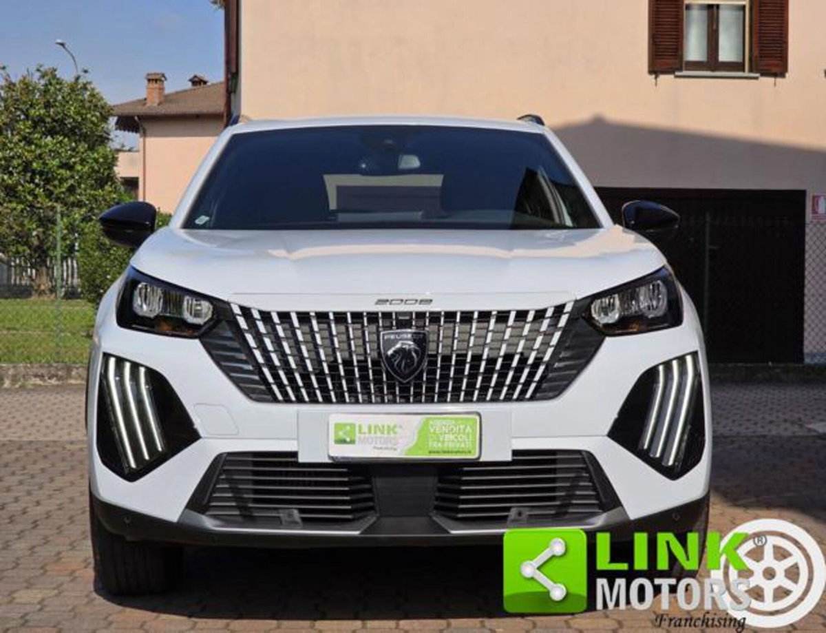 Peugeot 2008 1.2 puretech Allure s&s 100cv (8)