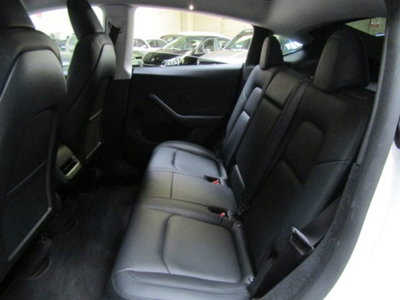 Tesla Model Y Long Range Dual Motor awd (11)