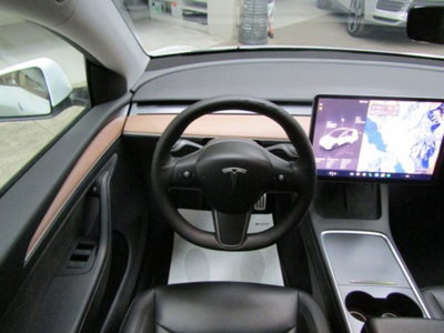 Tesla Model Y Long Range Dual Motor awd (20)