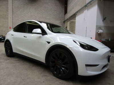 Tesla Model Y Long Range Dual Motor awd (3)