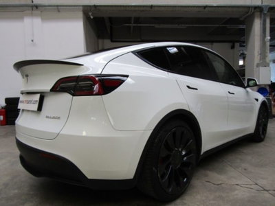 Tesla Model Y Long Range Dual Motor awd (4)