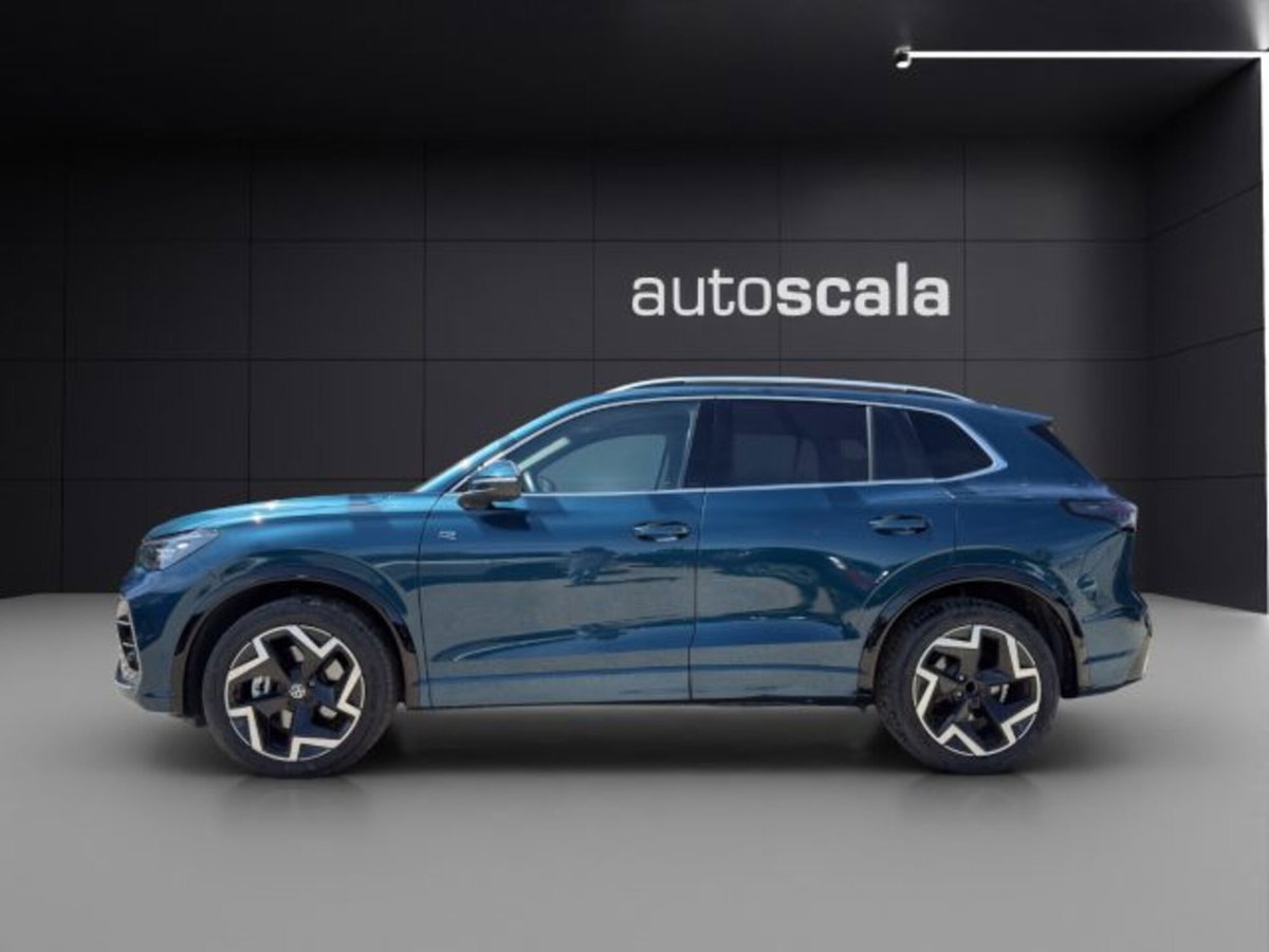 Volkswagen Tiguan 2.0 tdi R-Line 150cv dsg (2)