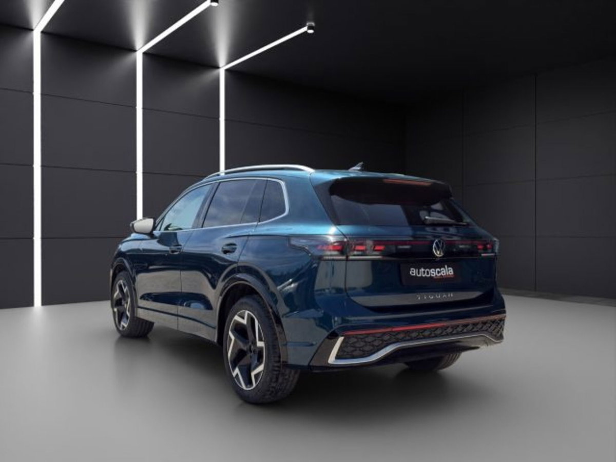 Volkswagen Tiguan 2.0 tdi R-Line 150cv dsg (3)