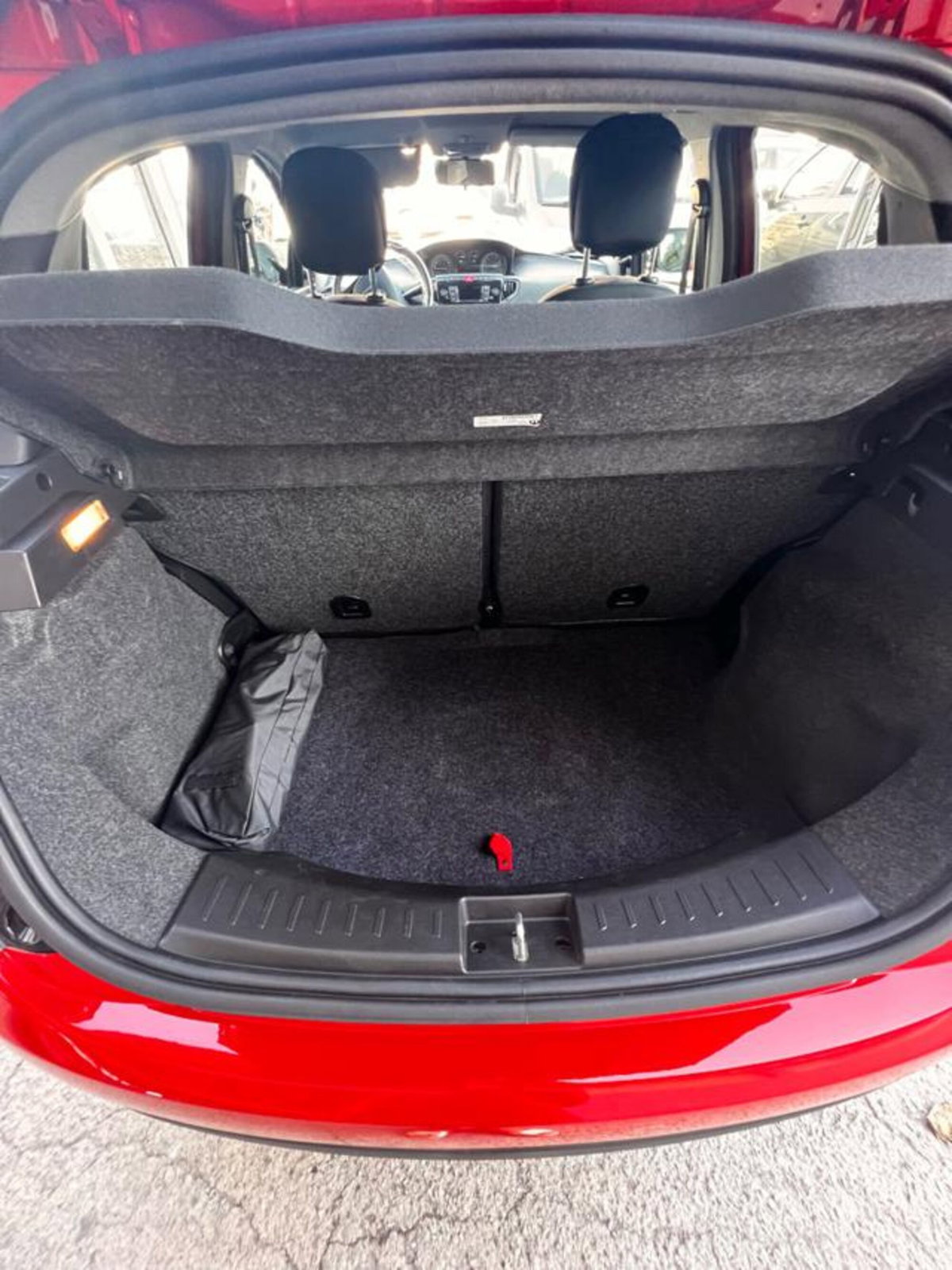Lancia Ypsilon 0.9 TwinAir 5 porte Metano Ecochic Elefantino Blu (6)