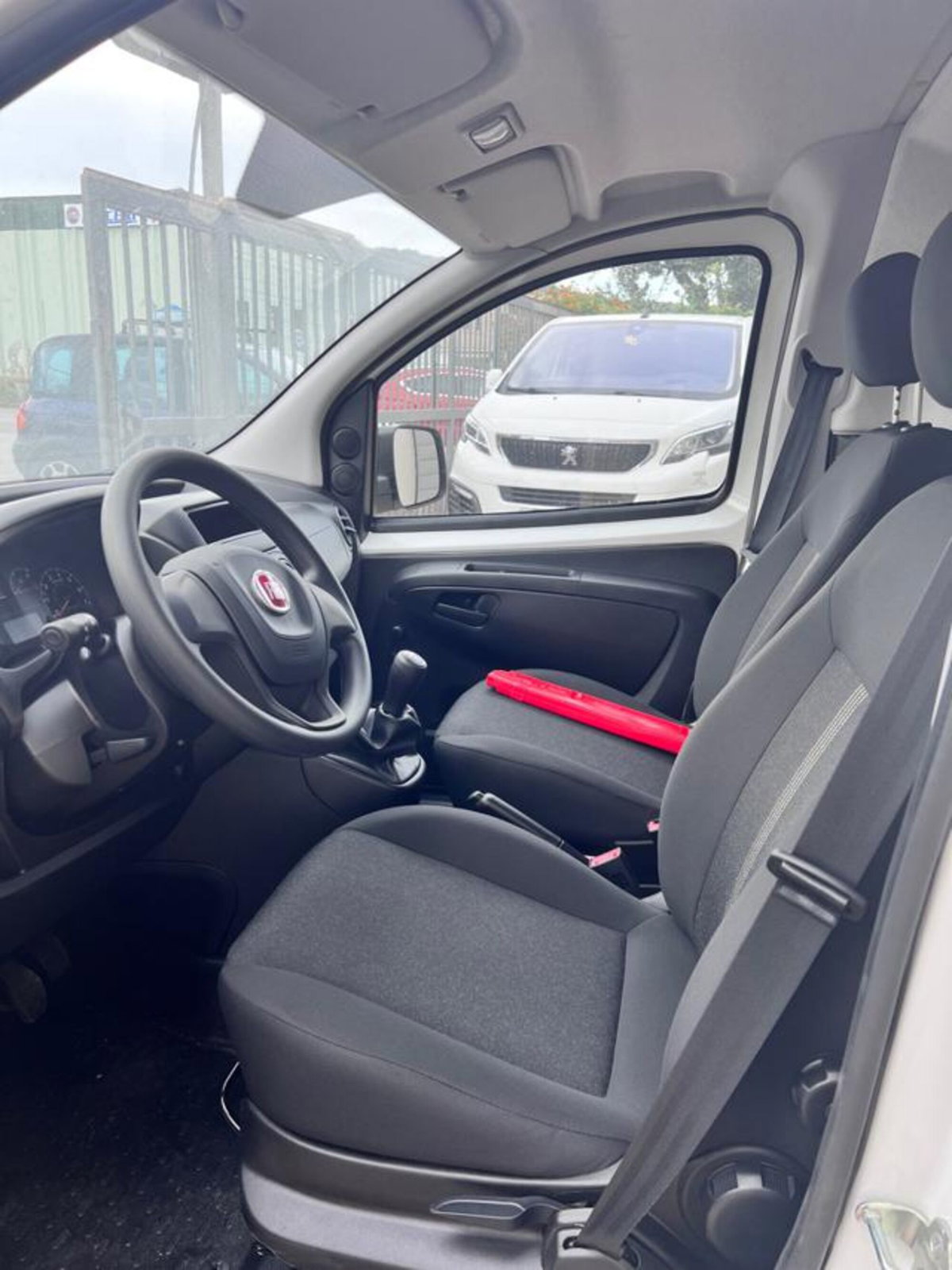 Fiat Fiorino 1.3 MJT 80CV Cargo (4)