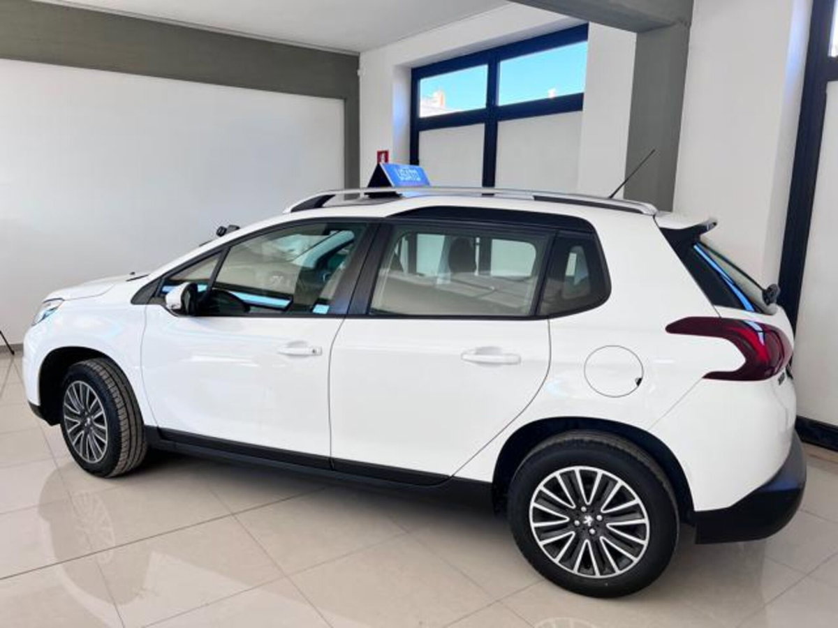 Peugeot 2008 82 S&S Active (2)