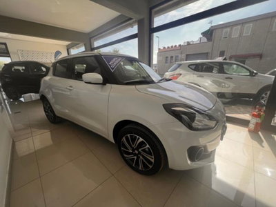Suzuki Swift 1.2h Top 2wd cvt (3)
