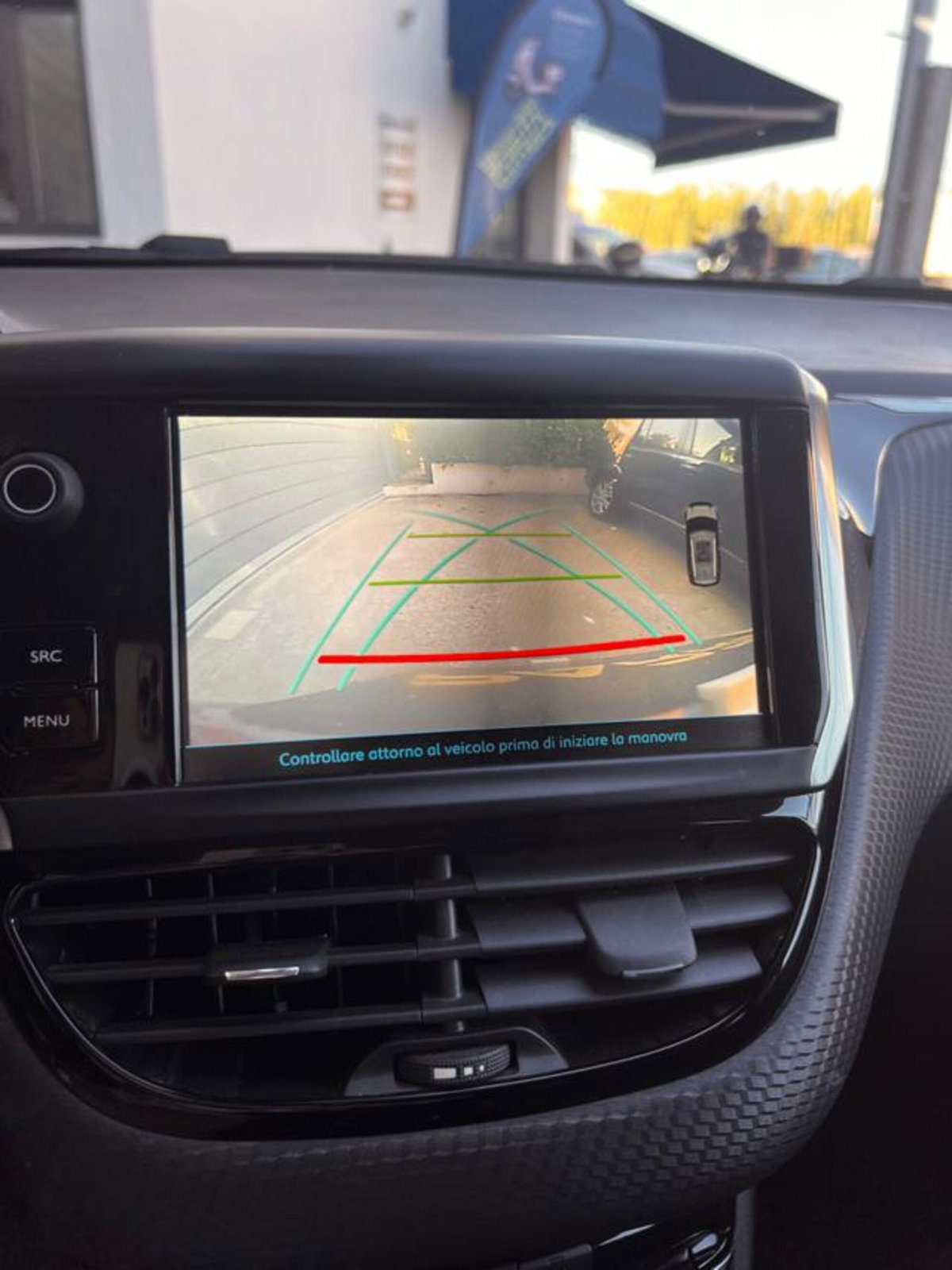 Peugeot 2008 PureTech 130 S&S Allure (5)