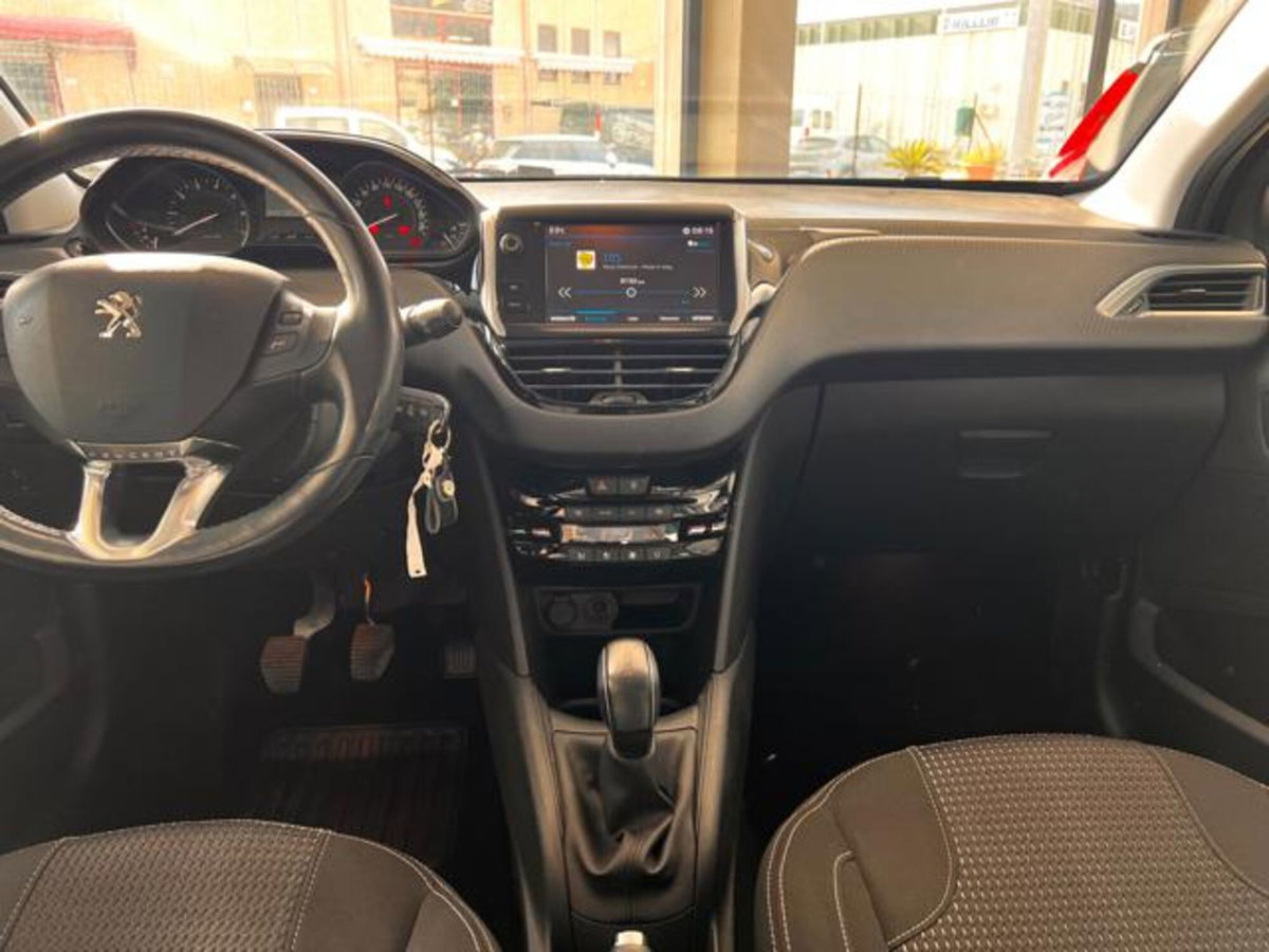 Peugeot 208 Turbo 110 S&S 3 porte Allure (6)