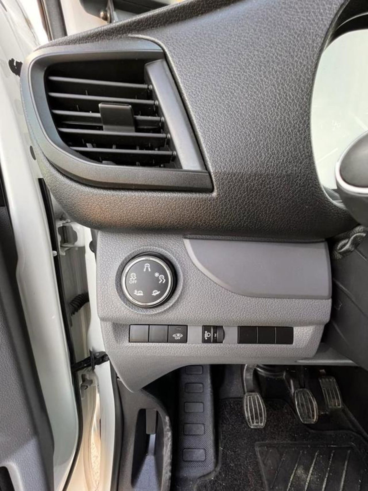 Peugeot Expert Furgone BlueHDi 150 S&S PL-SL-TN Furgone Premium Long (16)