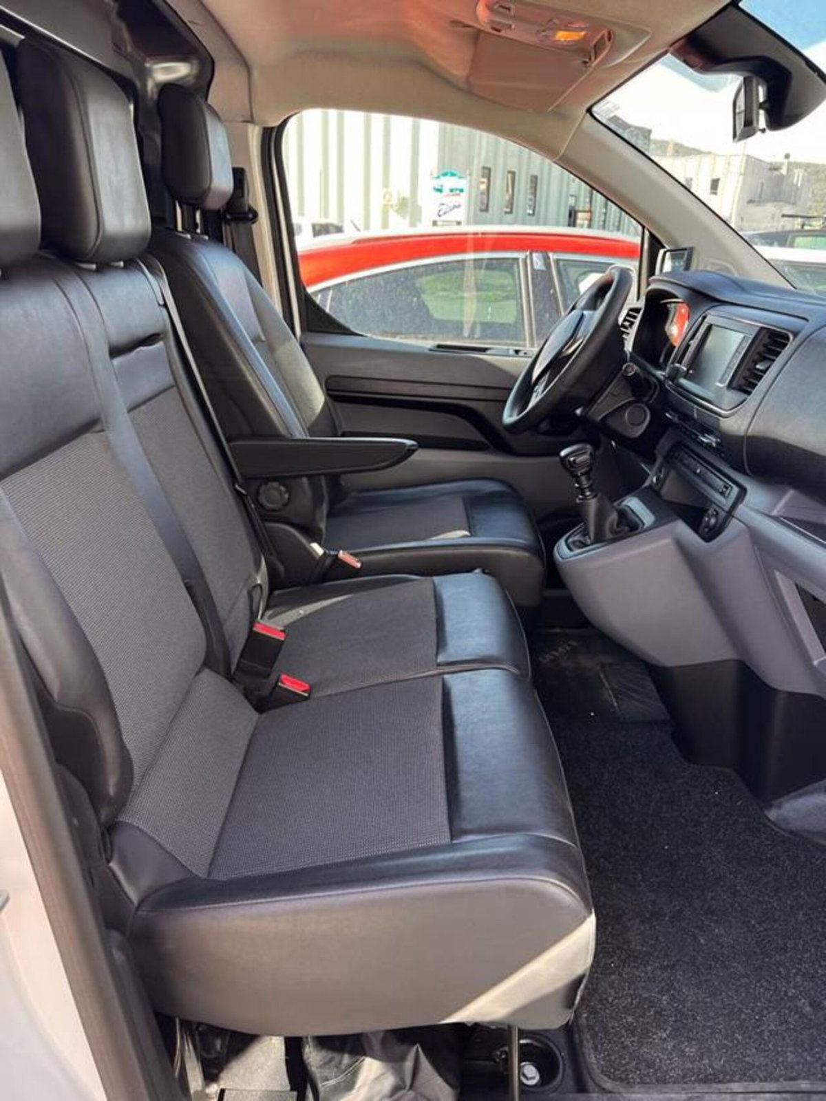 Peugeot Expert Furgone BlueHDi 150 S&S PL-SL-TN Furgone Premium Long (5)