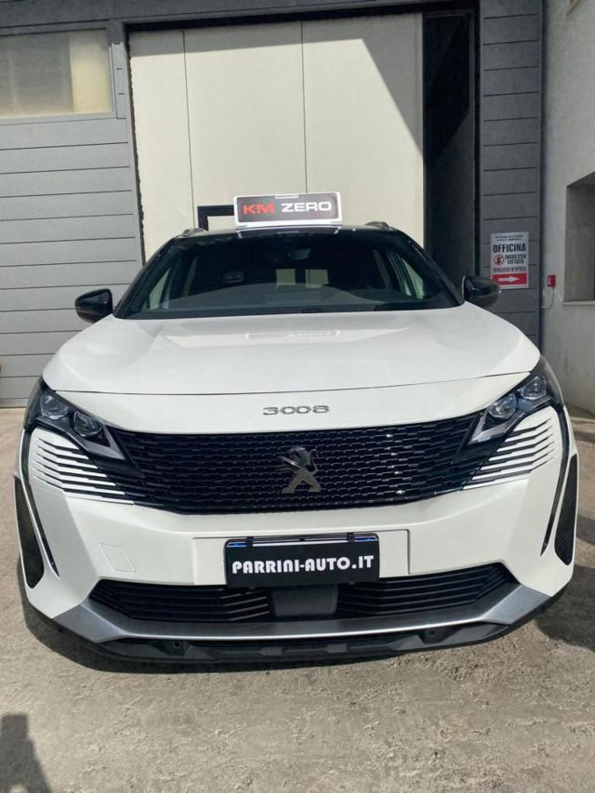 Peugeot 3008 PureTech Turbo 130 S&S EAT8 GT (5)