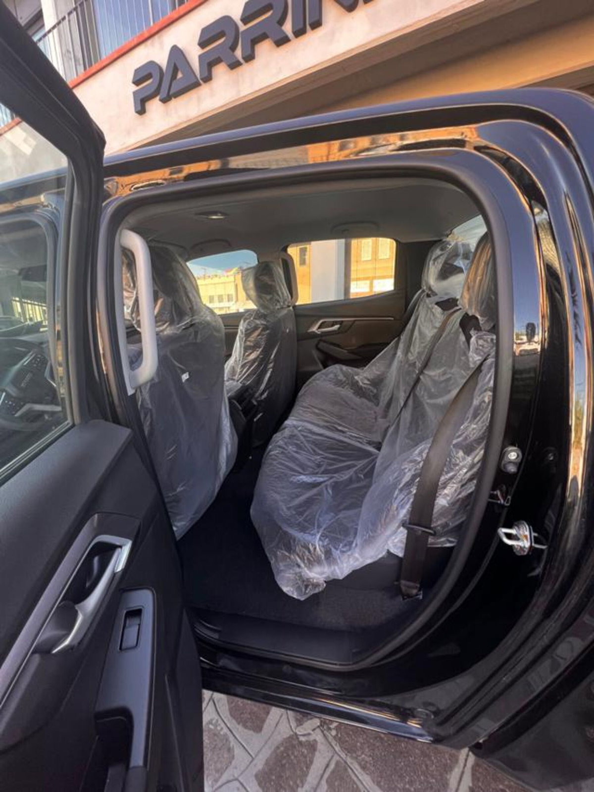 Isuzu D-Max Pick-up 1.9 crew N60 Nitro Sport 4x4 auto (8)