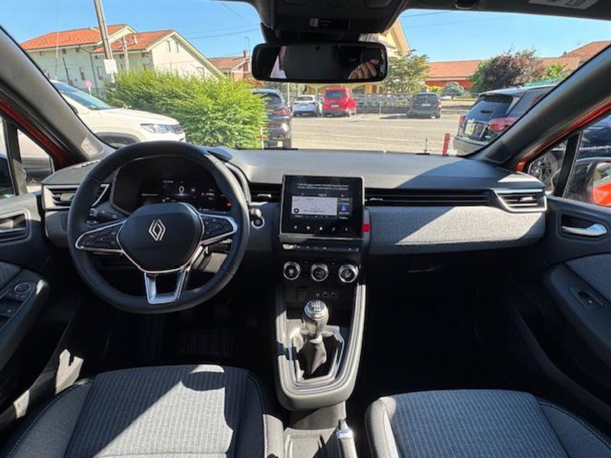 Renault Clio 1.0 tce Techno Gpl 100cv (7)