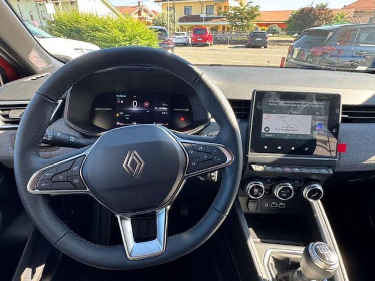 Renault Clio 1.0 tce Techno Gpl 100cv (9)