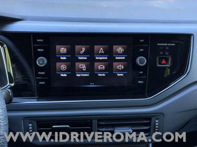 Volkswagen Polo 1.0 tsi R-Line 95cv (10)