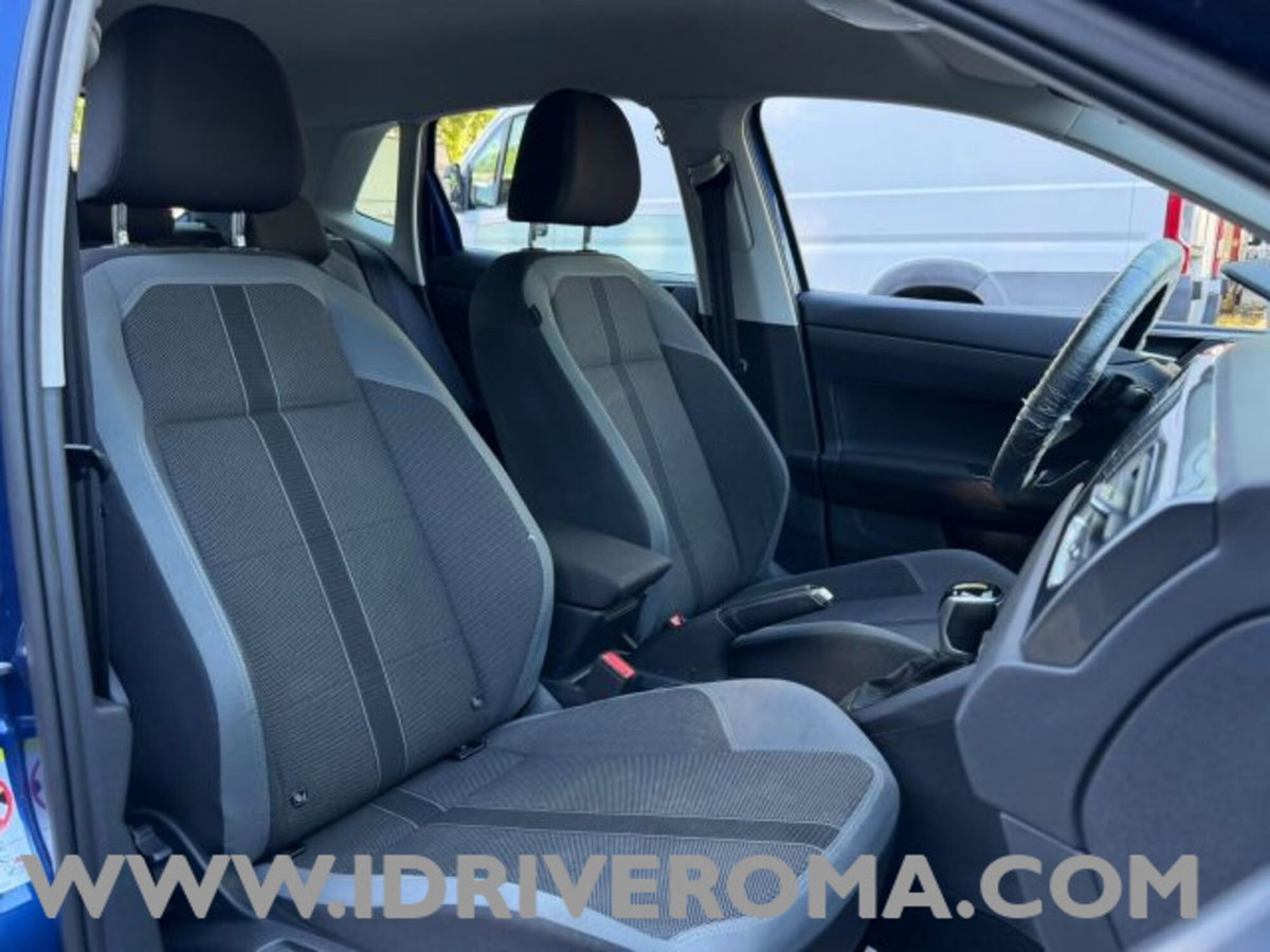 Volkswagen Polo 1.0 tsi Style 95cv dsg (8)