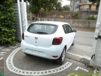 Dacia Sandero Stepway 1.0 TCe 100 CV ECO-G Comfort (15)