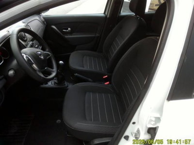Dacia Sandero Stepway 1.0 TCe 100 CV ECO-G Comfort (7)