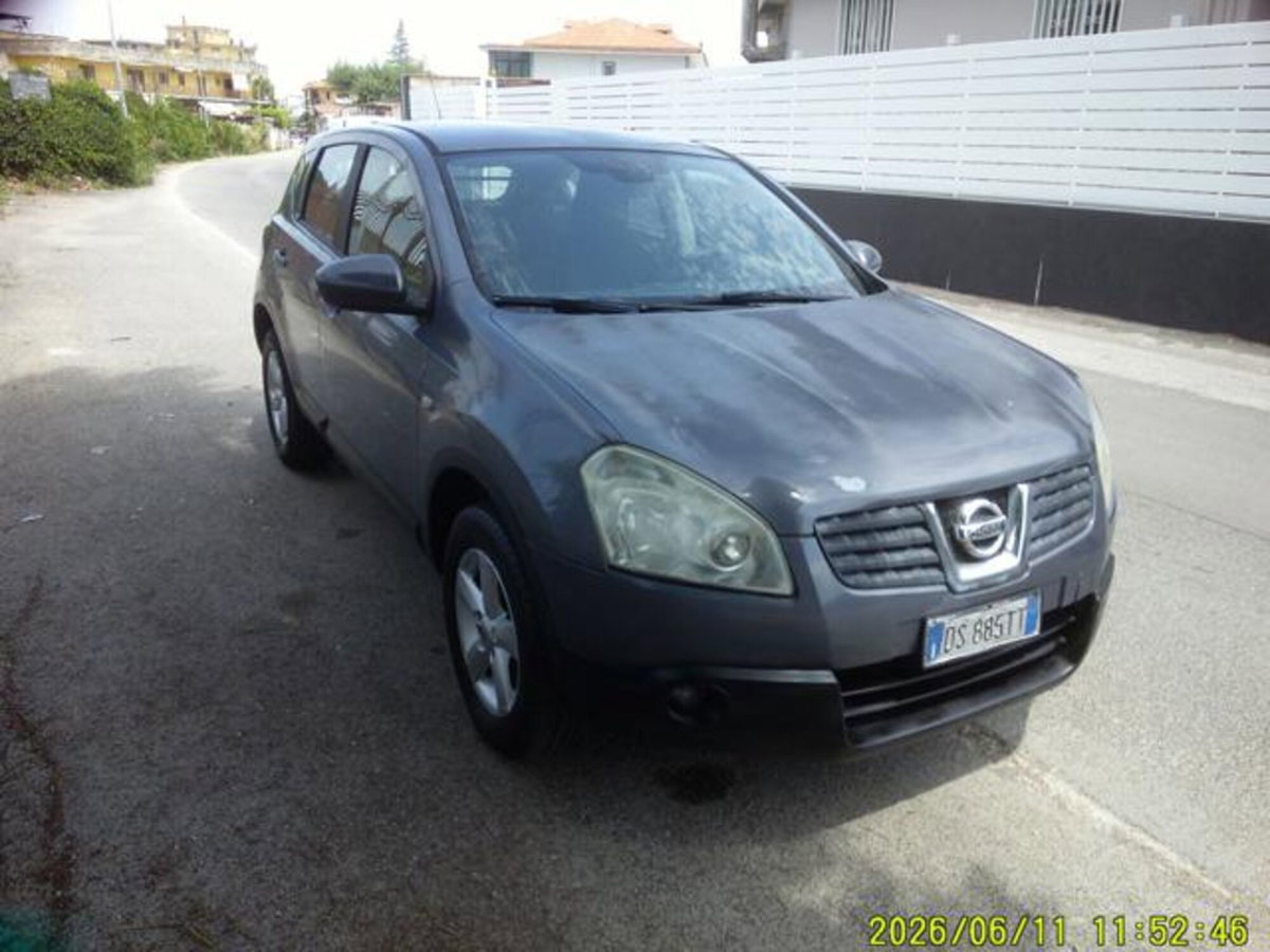 Nissan Qashqai 1.5 dCi Acenta (3)