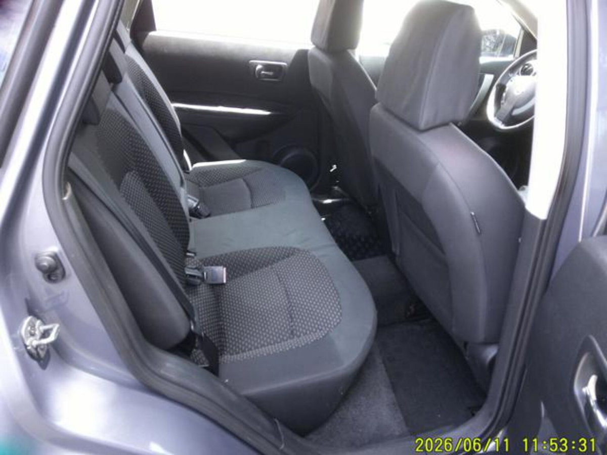 Nissan Qashqai 1.5 dCi Acenta (8)