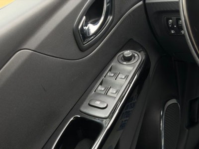 Renault Captur 1.5 dCi 8V 90 CV Start&Stop Energy R-Link (20)