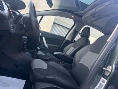 Citroen C3 1.4 HDi 70 Exclusive (12)