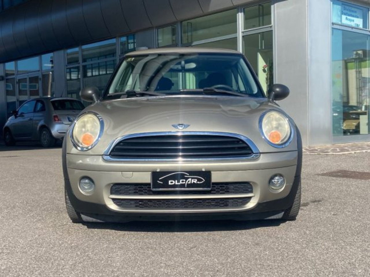 MINI Mini 1.6 16V One D (4)